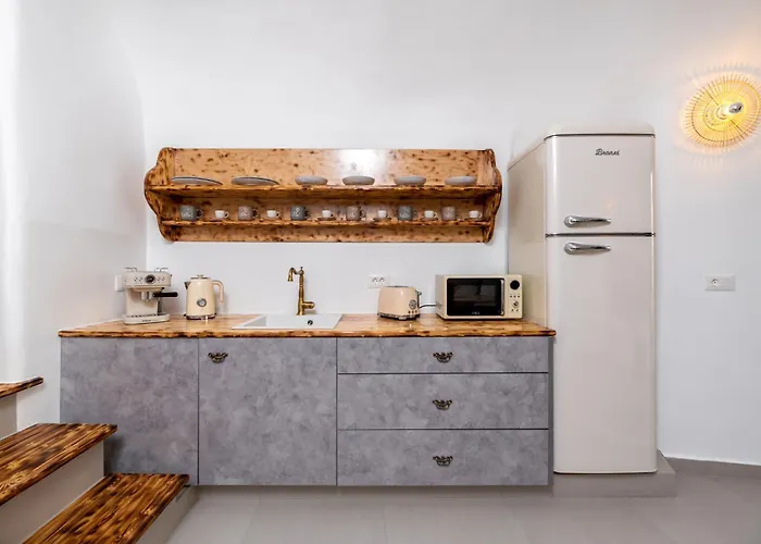 Feriehus Santorini Cave Kontochori *