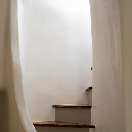 Santorini Cave Kontochori 別荘 *